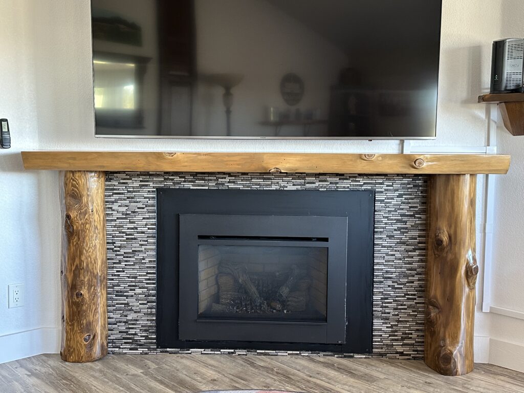 Cedar Mantel